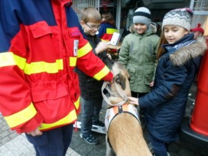 Mailou mit Kindern
